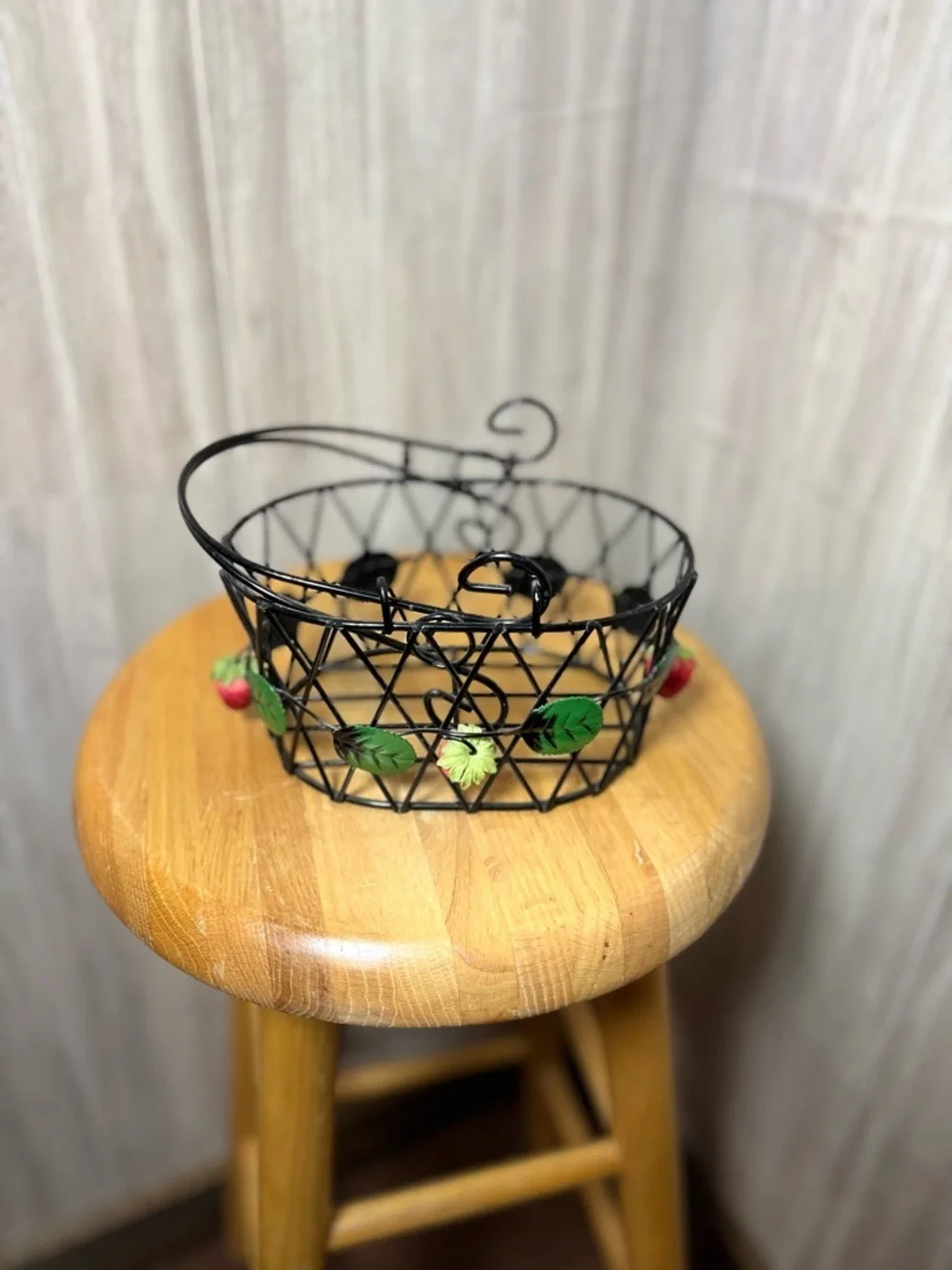 Decorative Black Metal Strawberry Wire Basket - Home Accents Vintage